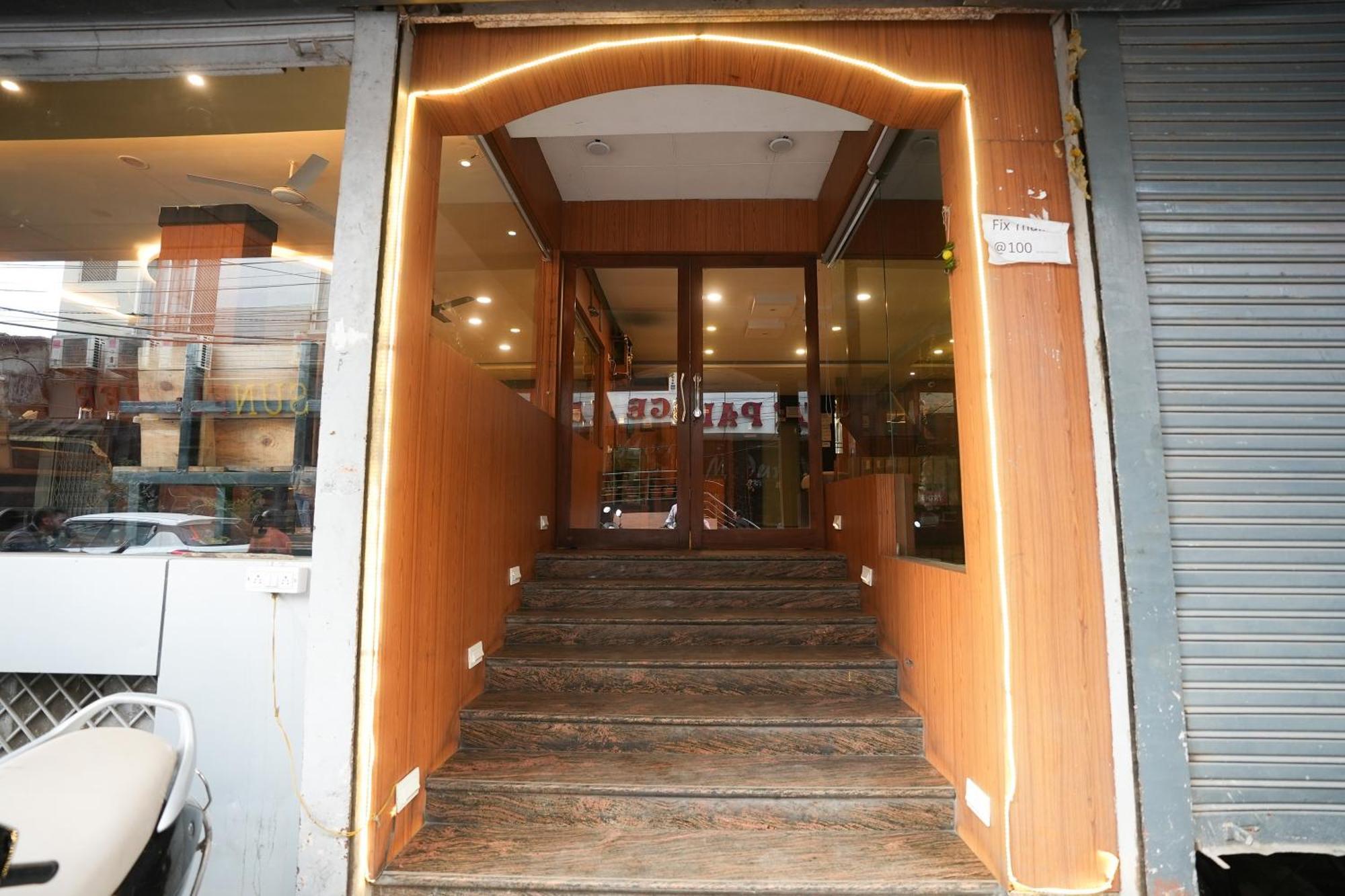Hotel Madurai Near Central Bus Stand, Udajpur Zewnętrze zdjęcie
